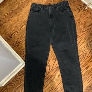 Dark grey/washed black American eagle mom jeans!